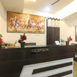 Hotel Mahaveer Palace